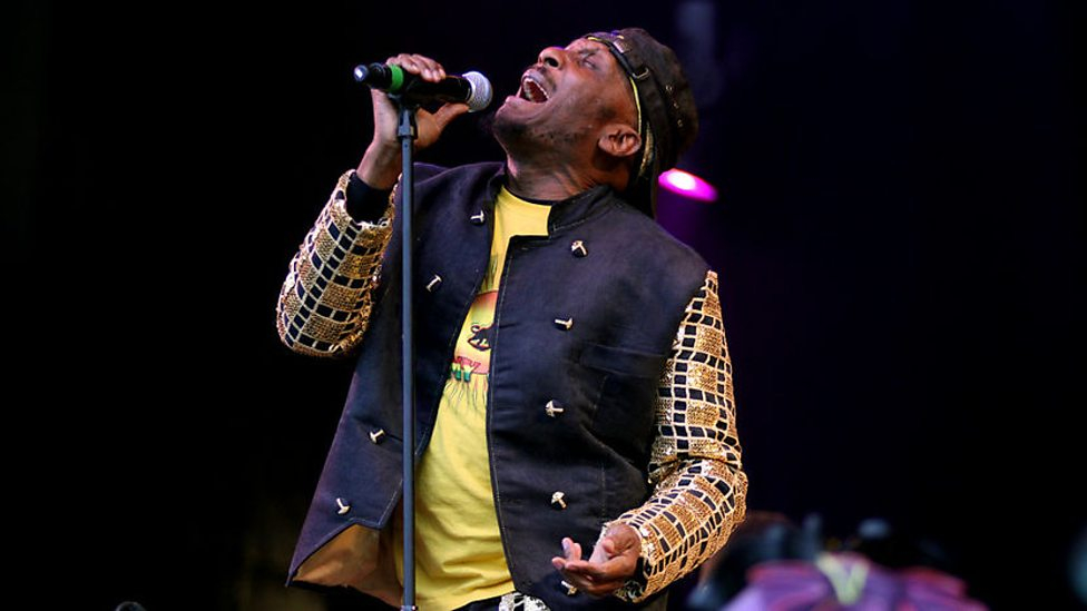 UbuntuFM Africa | Jimmy Cliff performing 'Bongo Man' @ Glastonbury, UK 2011