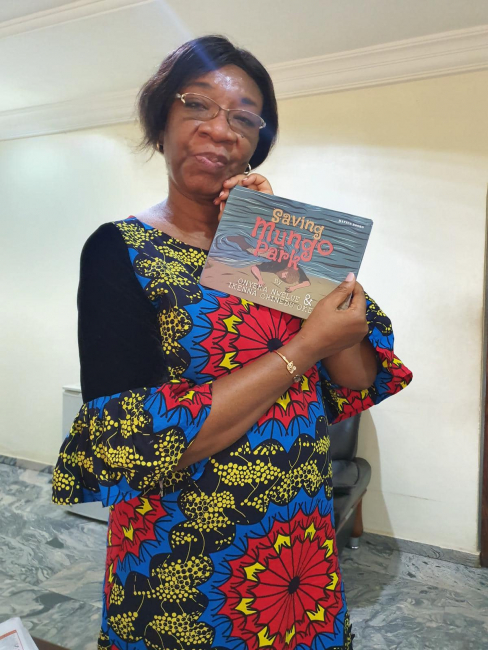 A reader with a copy of Saving Mungo Park
